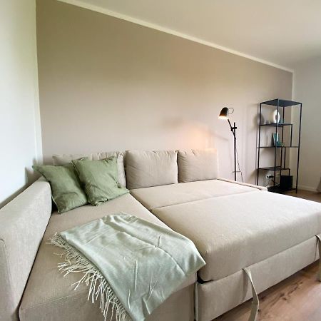 Schoene Wohnung Mit Rheinblick/Duesseldorf/Neuss/Messe Luaran gambar
