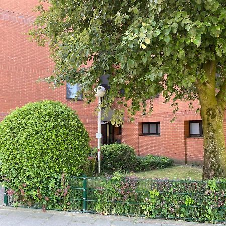 Schoene Wohnung Mit Rheinblick/Duesseldorf/Neuss/Messe Luaran gambar