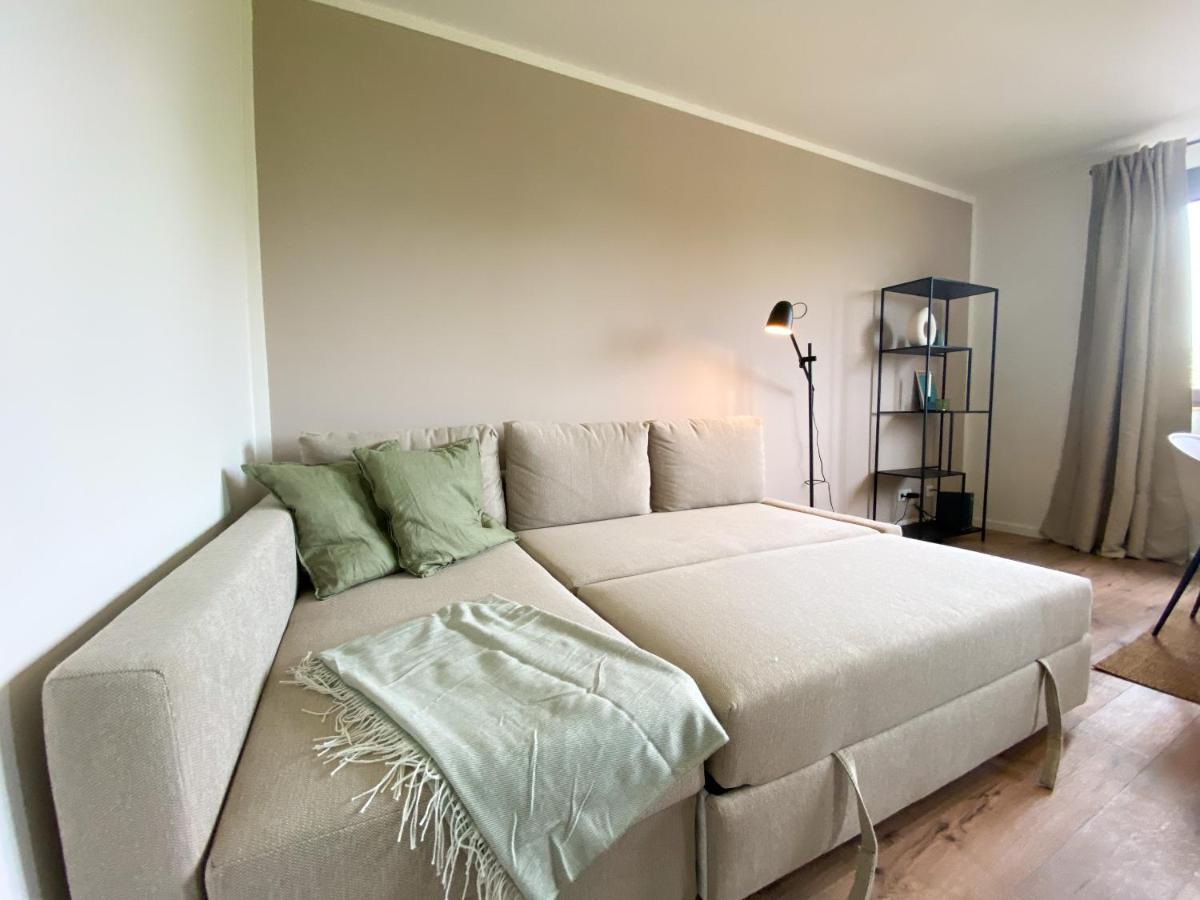 Schoene Wohnung Mit Rheinblick/Duesseldorf/Neuss/Messe Luaran gambar