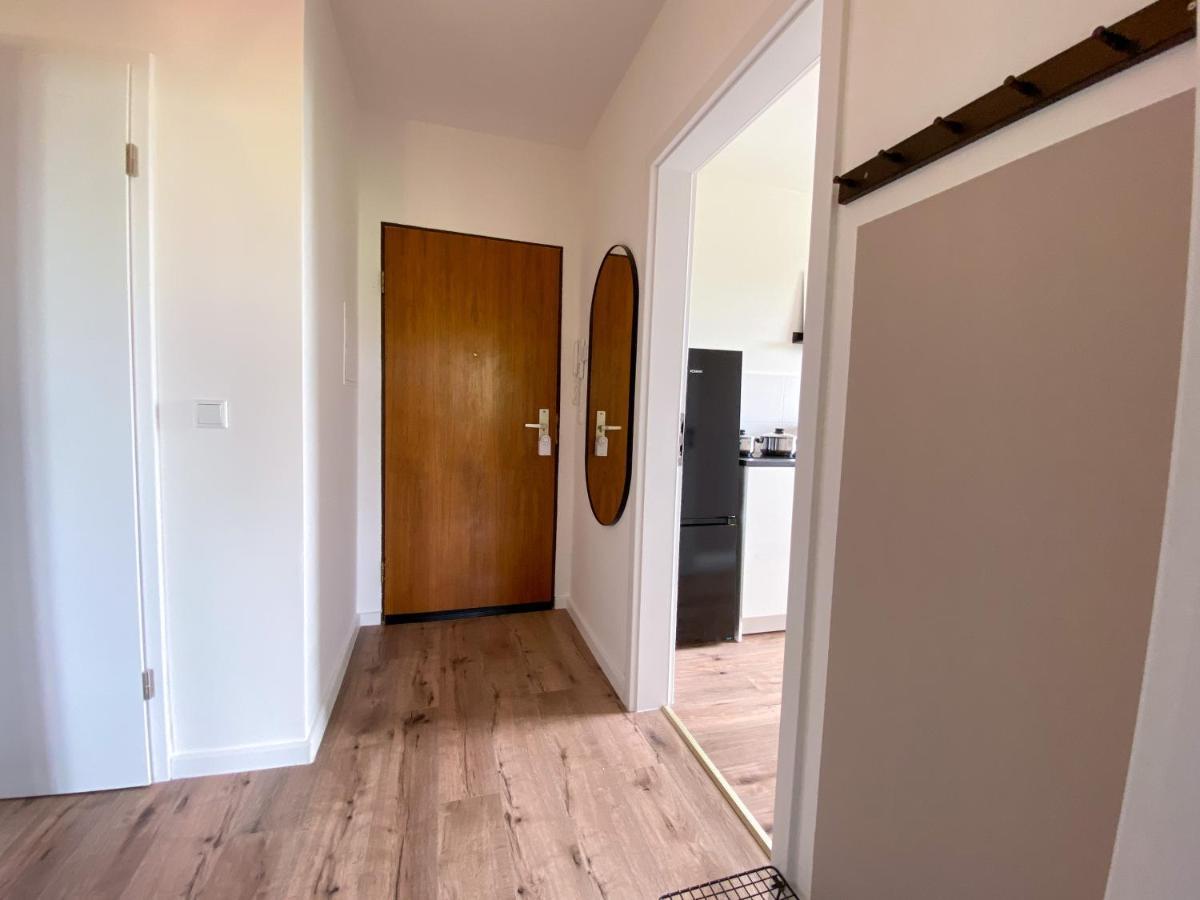 Schoene Wohnung Mit Rheinblick/Duesseldorf/Neuss/Messe Luaran gambar